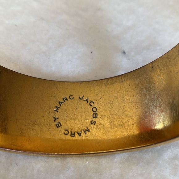 MARC JACOBS LOGO BRACELET. - Picture 4 of 5